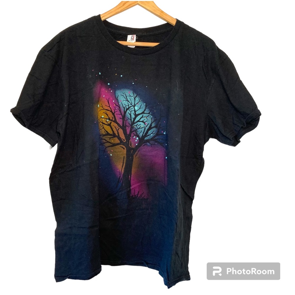 Anvil Men’s T Shirt Black with Tree Design
